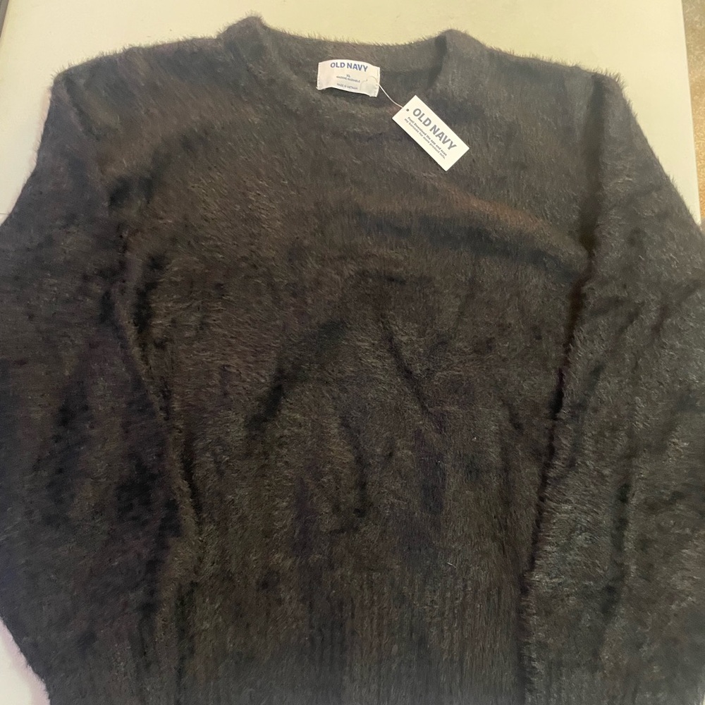 Women’s Old Navy Black Fuzzy Sweater